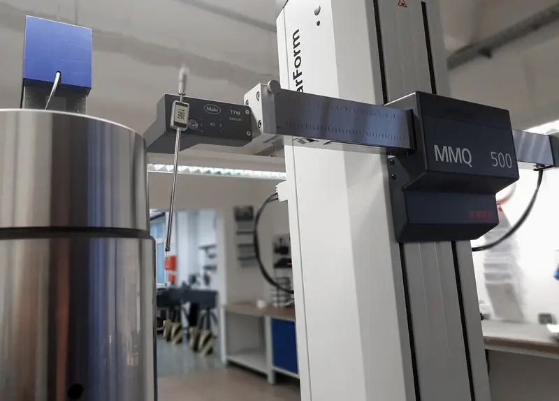 KRW uses the MarForm MMQ 500 to ensure the fit and running accuracy of the bearings.