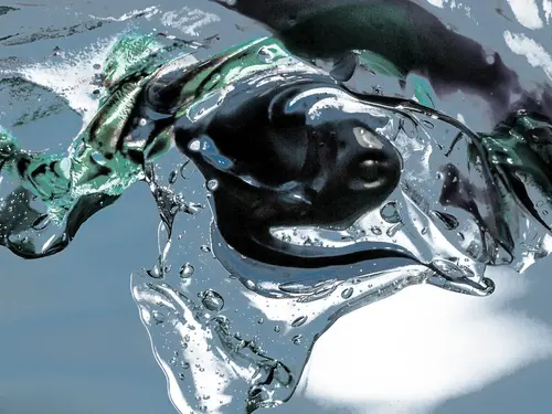 透明液体 混合图